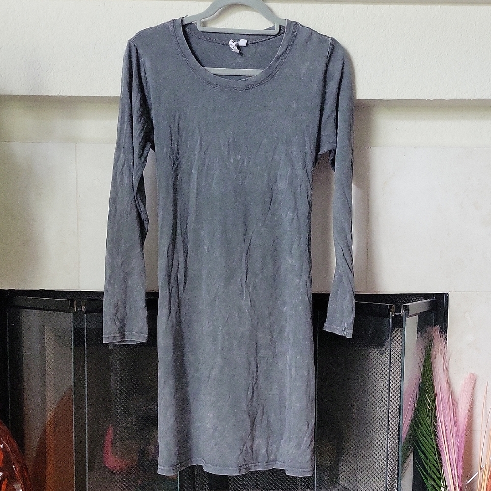 Cable & Gauge long sleeve gray dress, size M